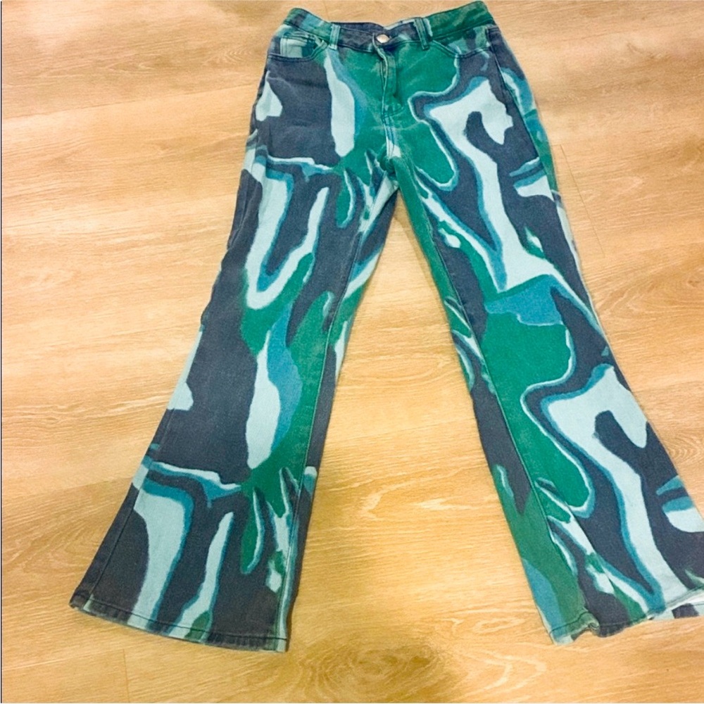 Wide Leg Printed Denim Jeans - Picture 2 of 7